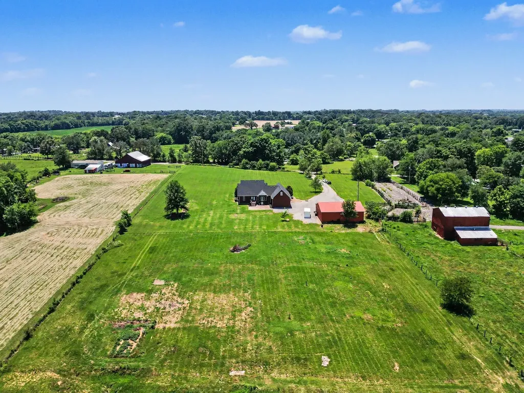 4436 Barren Plains Road Springfield TN 37172