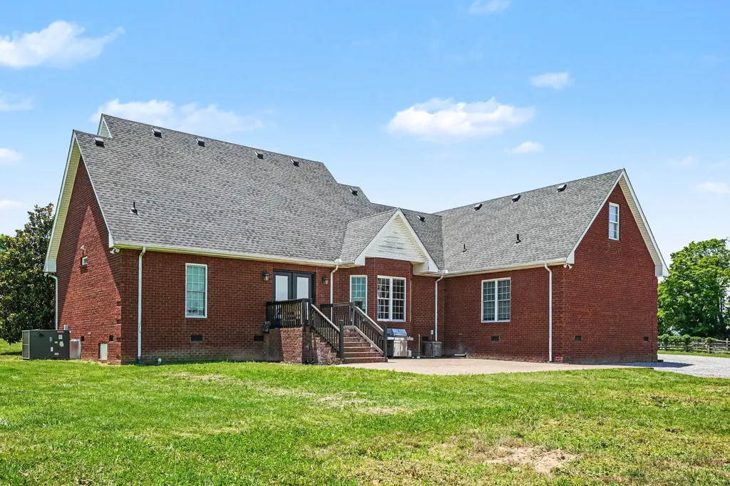 4436 Barren Plains Road Springfield TN 37172