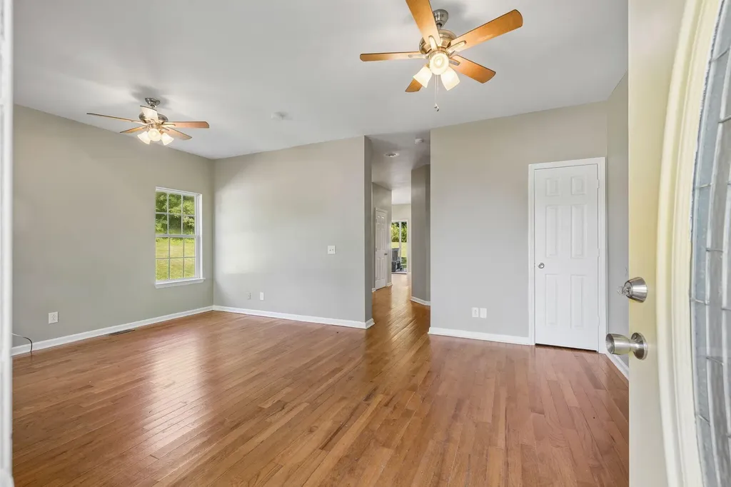 280 Hillside Road Whitwell TN 37397