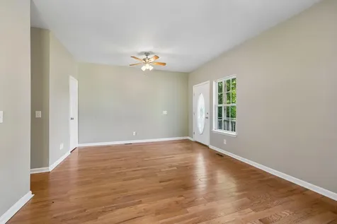 280 Hillside Road Whitwell TN 37397