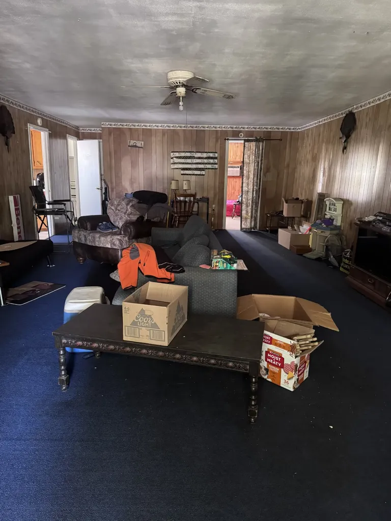 9863 Highway 13 Erin TN 37061