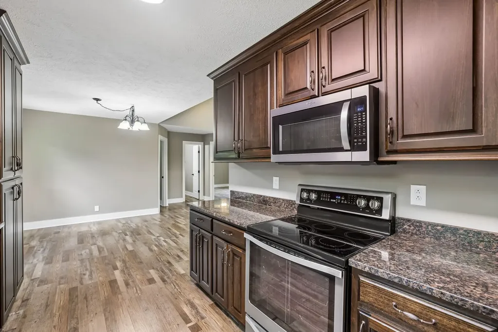 747 Belfast Farmington Road Lewisburg TN 37091