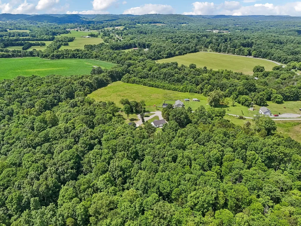 747 Belfast Farmington Road Lewisburg TN 37091