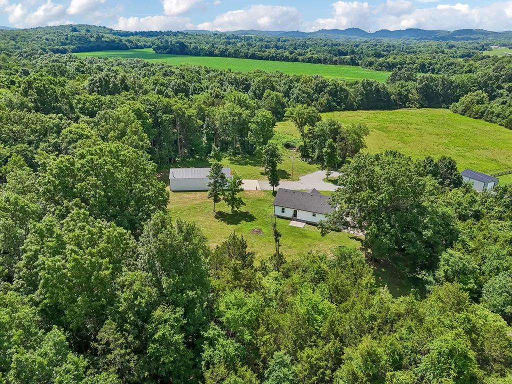 747 Belfast Farmington Road Lewisburg TN 37091