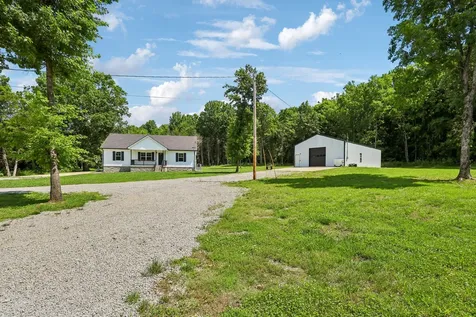 747 Belfast Farmington Road Lewisburg TN 37091