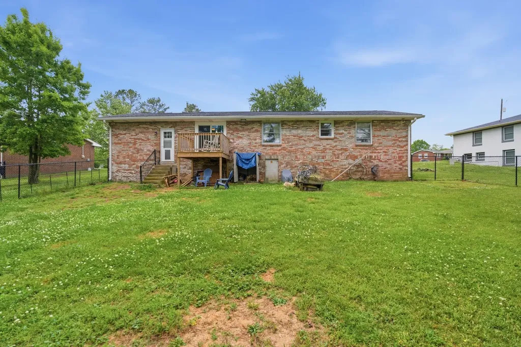 1313 Raby Avenue Shelbyville TN 37160