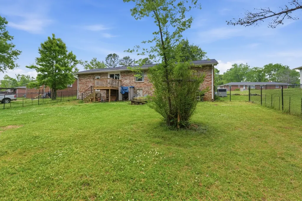 1313 Raby Avenue Shelbyville TN 37160