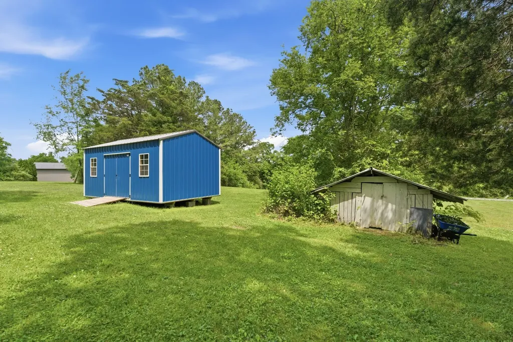 1313 Raby Avenue Shelbyville TN 37160