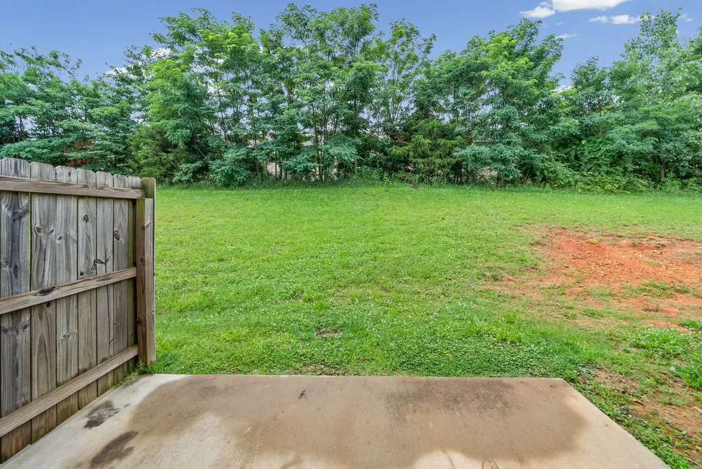 148 Center Pointe Drive Clarksville TN 37040
