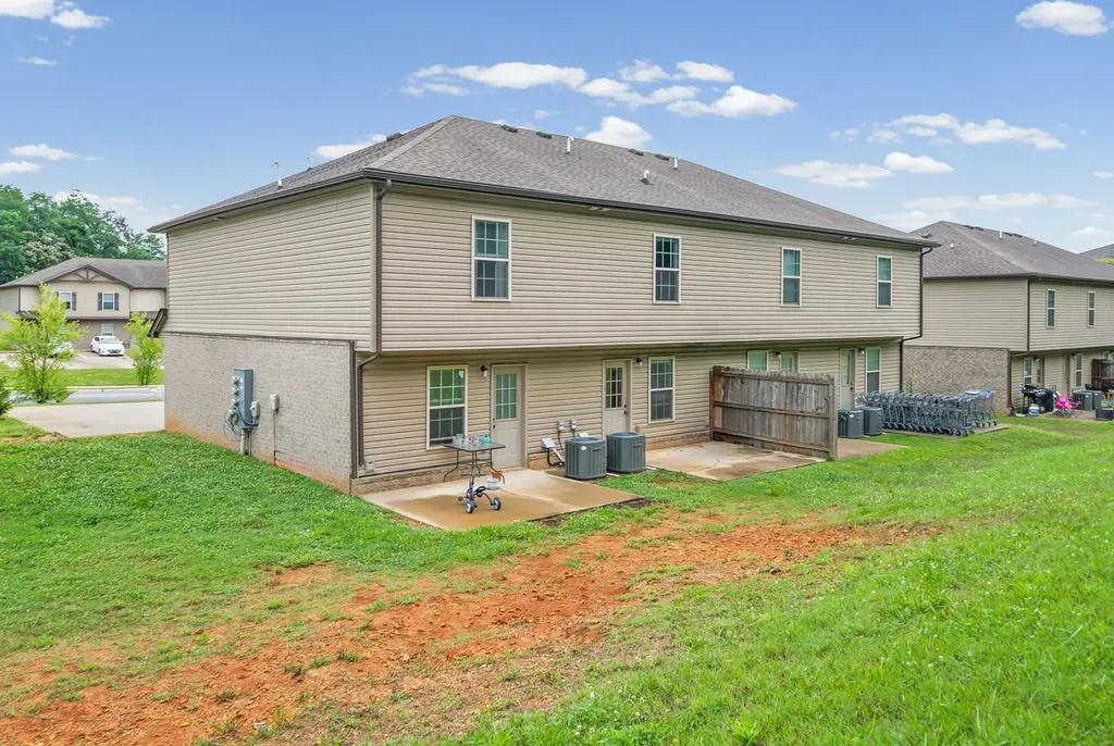 148 Center Pointe Drive Clarksville TN 37040
