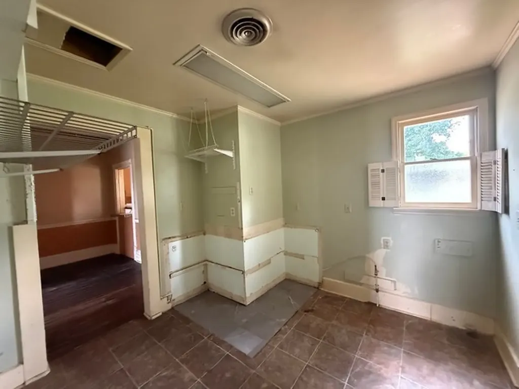 401 Cumberland St, E Cowan TN 37318
