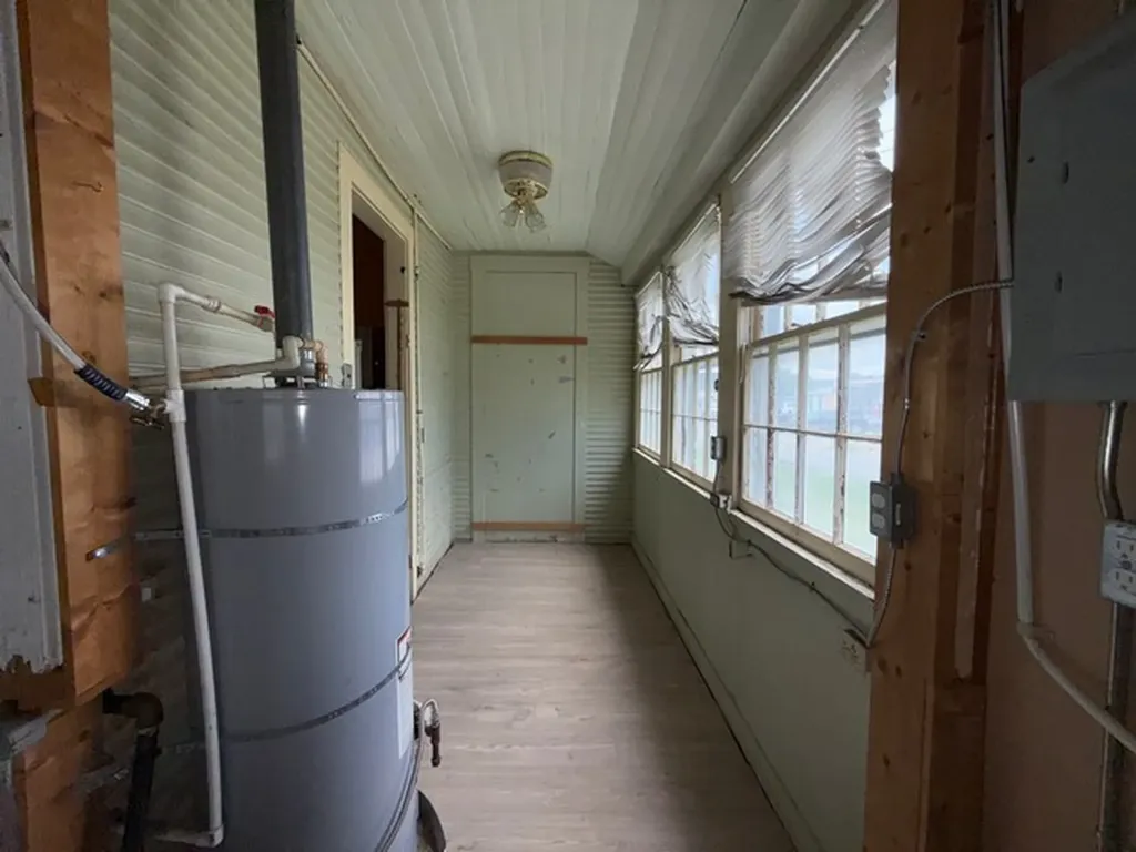 401 Cumberland St, E Cowan TN 37318