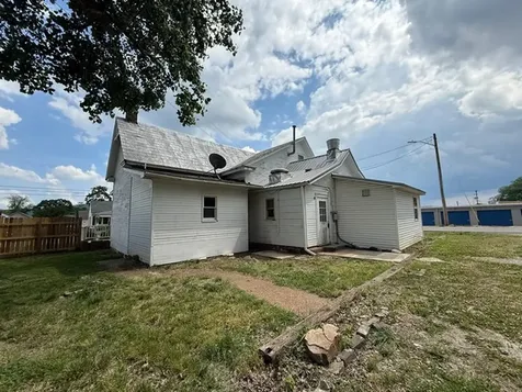 401 Cumberland St, E Cowan TN 37318