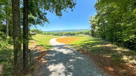 15133 Highway 11 Trenton GA 30752
