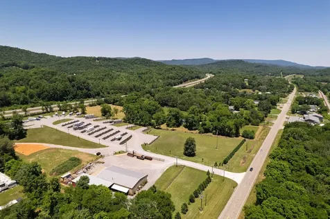 15133 Highway 11 Trenton GA 30752
