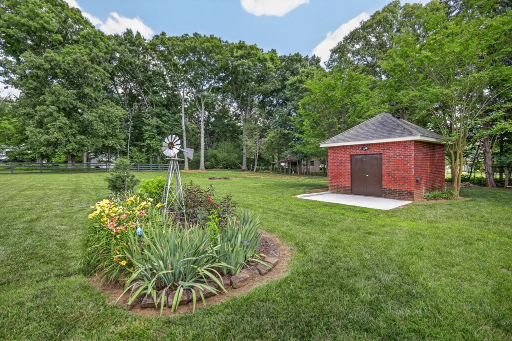 806 Pruitt Court Mount Juliet TN 37122