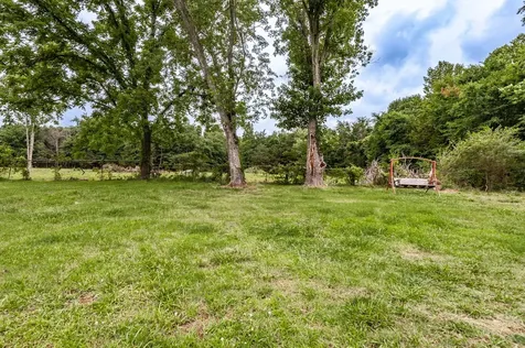 4719 Austin Peay Highway Westmoreland TN 37186