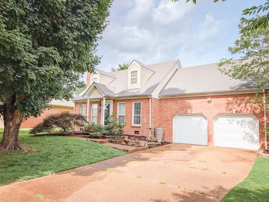 2858 Iroquois Drive Thompsons Station TN 37179