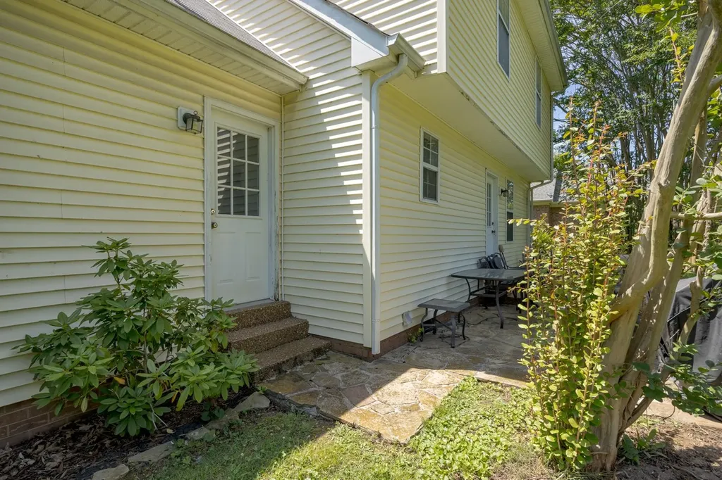 2858 Iroquois Drive Thompsons Station TN 37179