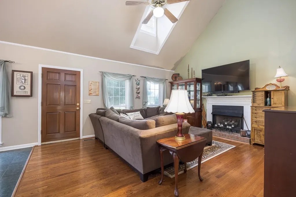 2858 Iroquois Drive Thompsons Station TN 37179