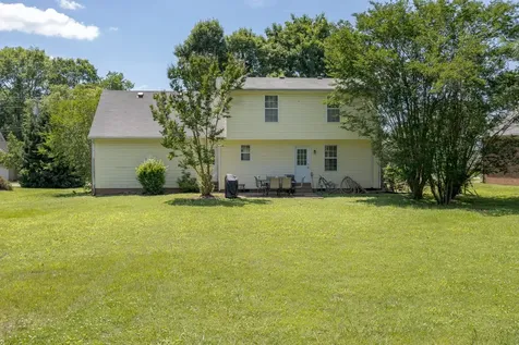 2858 Iroquois Drive Thompsons Station TN 37179