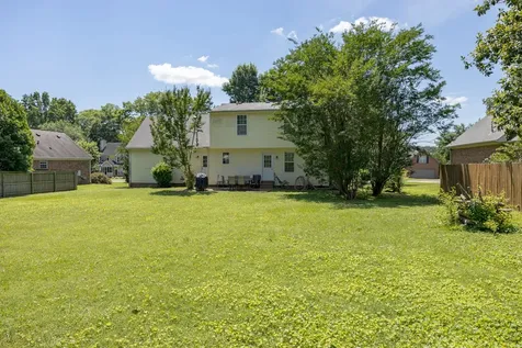 2858 Iroquois Drive Thompsons Station TN 37179