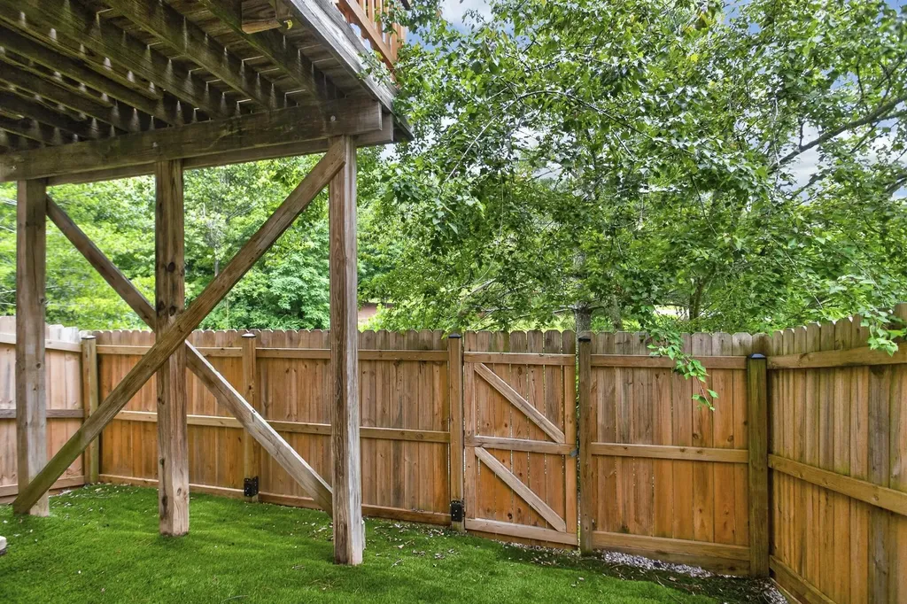 1100 Woodbury Falls Court Nashville TN 37221