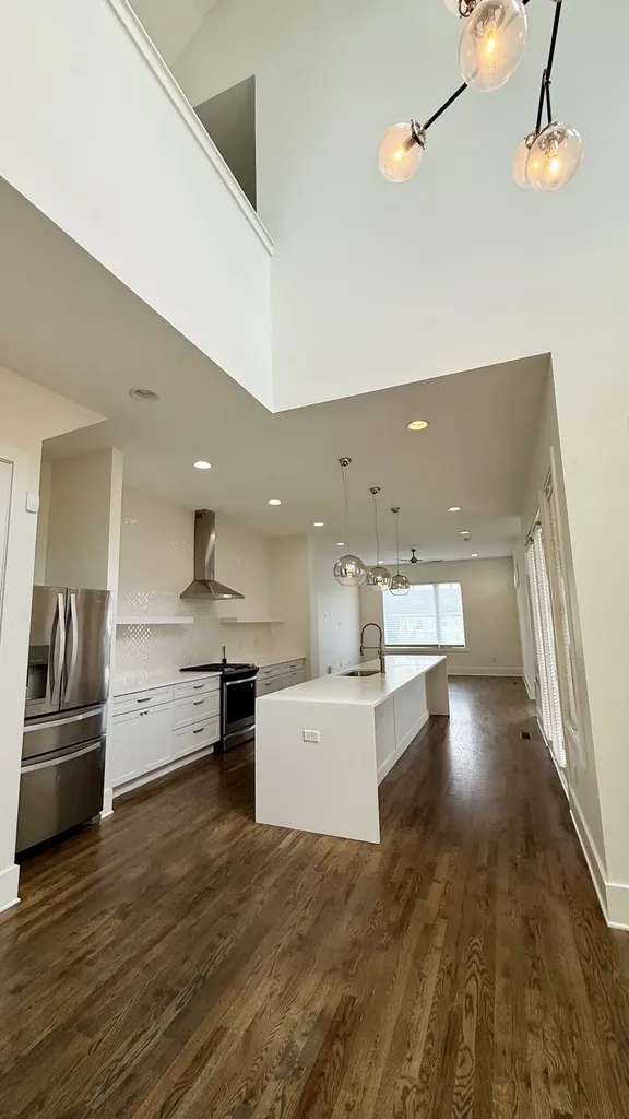 407A 35th Ave, N Nashville TN 37209