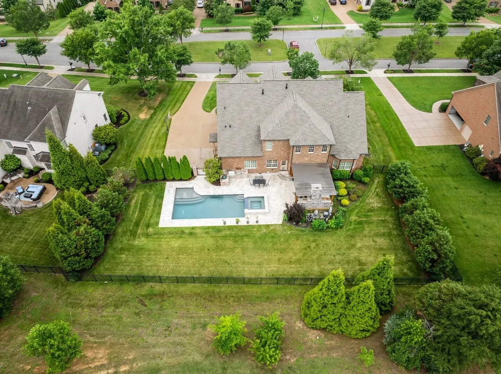 9405 Big Horn Ridge Brentwood TN 37027
