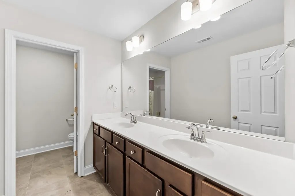 5002 Turquoise Lane Murfreesboro TN 37129