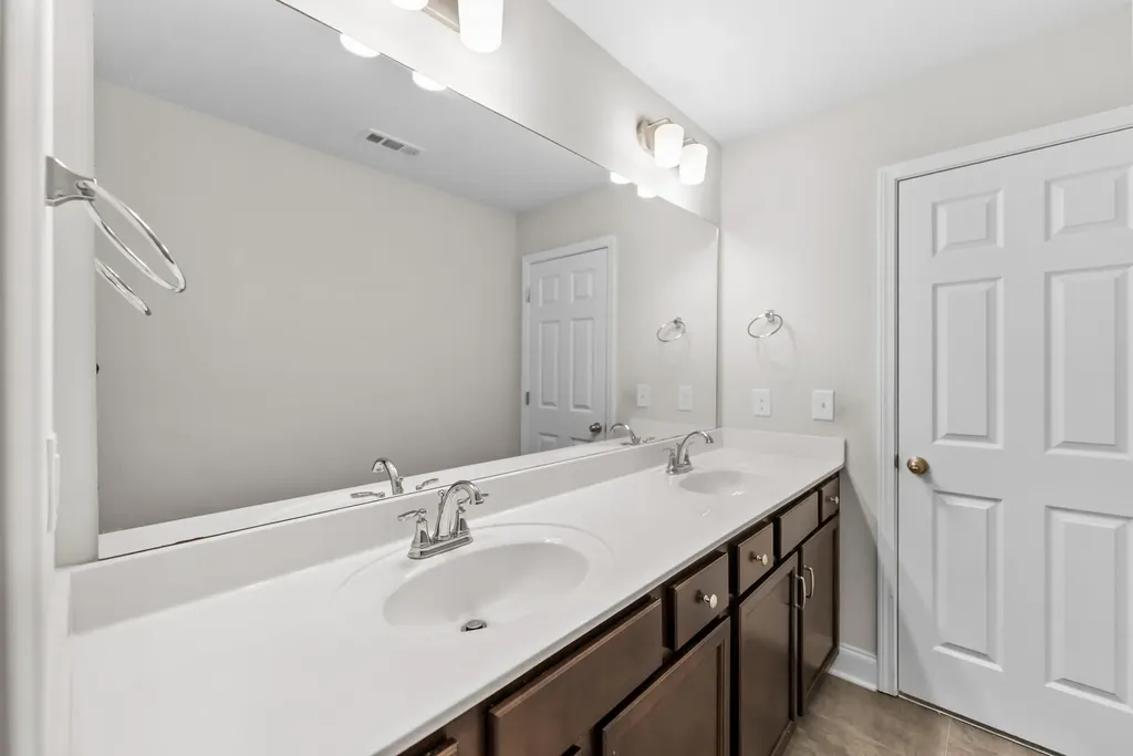 5002 Turquoise Lane Murfreesboro TN 37129