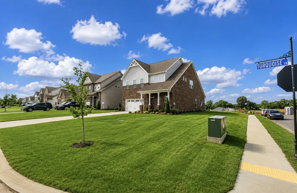 5002 Turquoise Lane Murfreesboro TN 37129