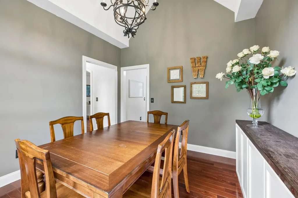 1027 Nina Drive Springfield TN 37172
