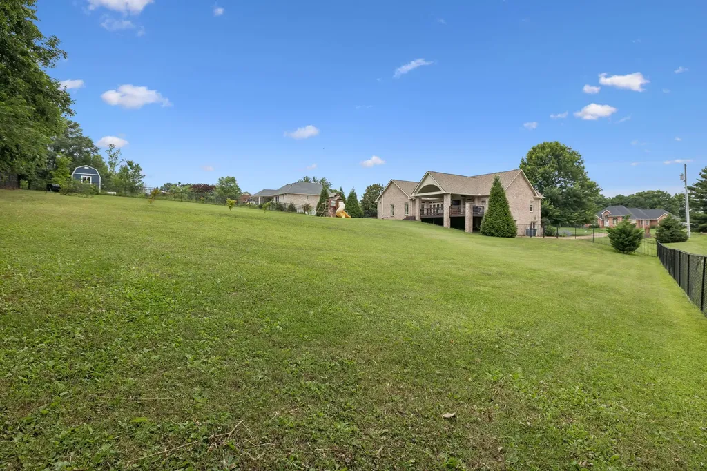 1027 Nina Drive Springfield TN 37172