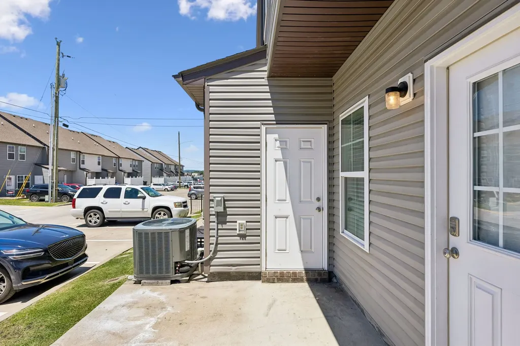 410 Rick Mccormick Drive La Vergne TN 37086