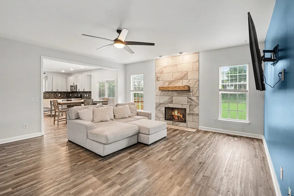 102 Clairmonte Lane Hendersonville TN 37075