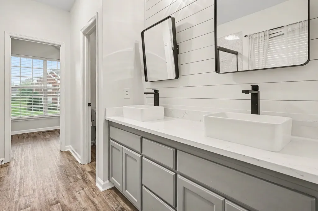 102 Clairmonte Lane Hendersonville TN 37075