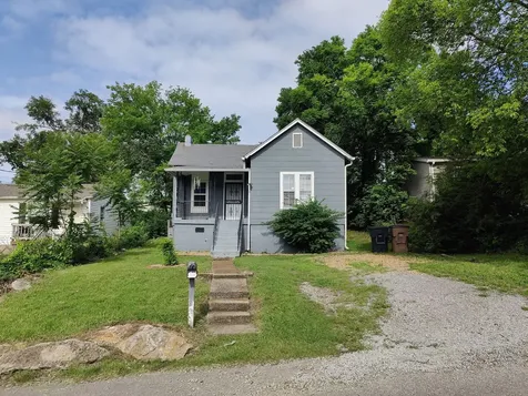 747 22nd Ave, N Nashville TN 37208