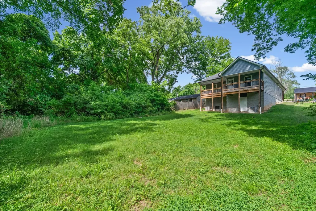 528 Poston Street Clarksville TN 37040