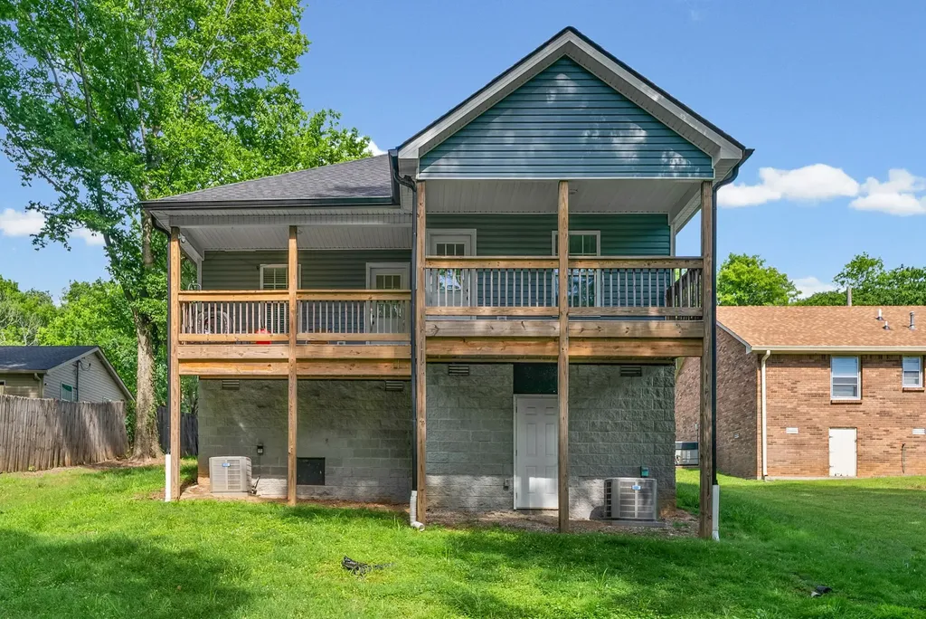 528 Poston Street Clarksville TN 37040