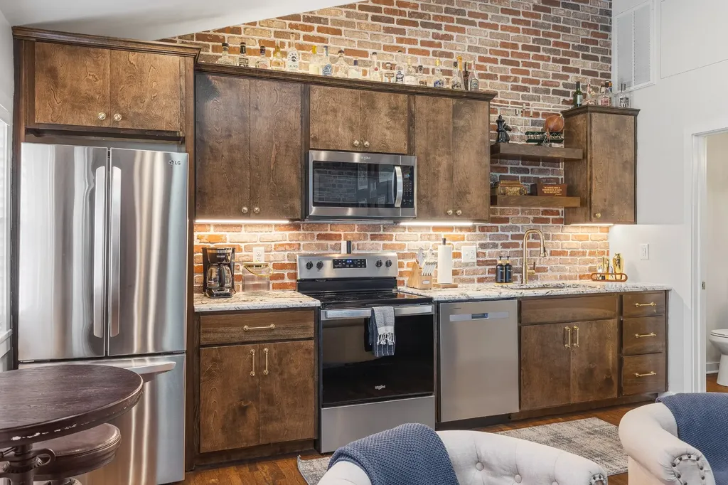 1222 Gallatin Avenue Nashville TN 37206