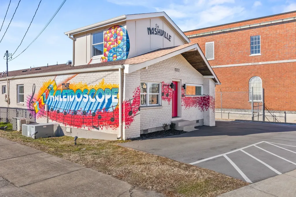 1222 Gallatin Avenue Nashville TN 37206