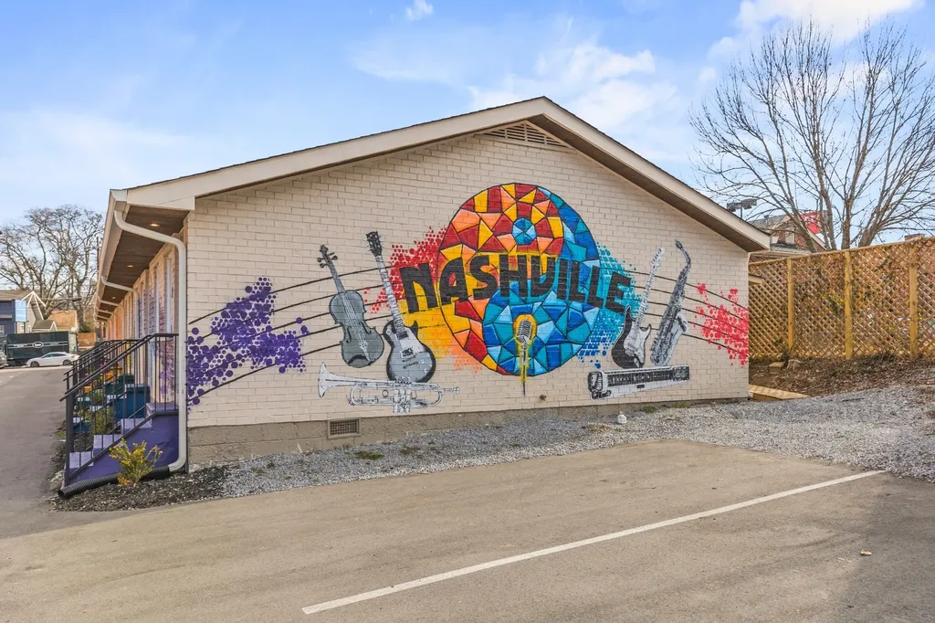 1222 Gallatin Avenue Nashville TN 37206