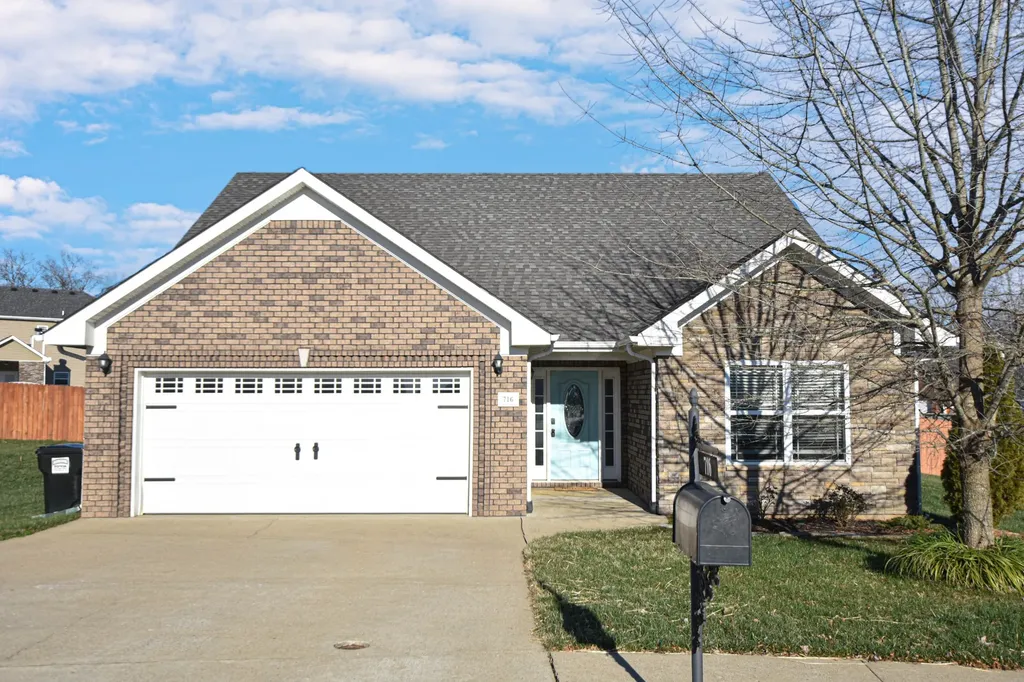 716 Elm Street Clarksville TN 37040