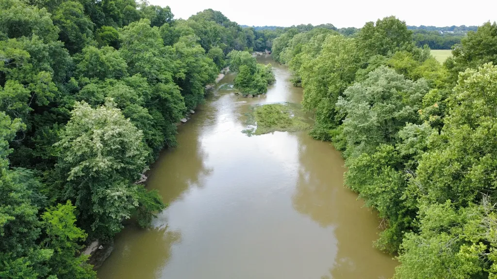 210 Wheel Road Shelbyville TN 37160