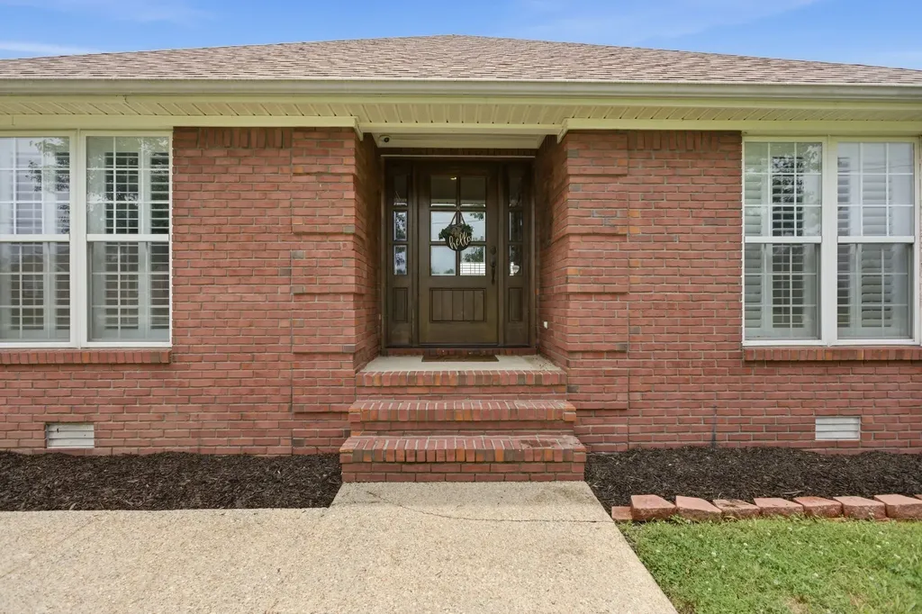 163 Tabor Place Hohenwald TN 38462