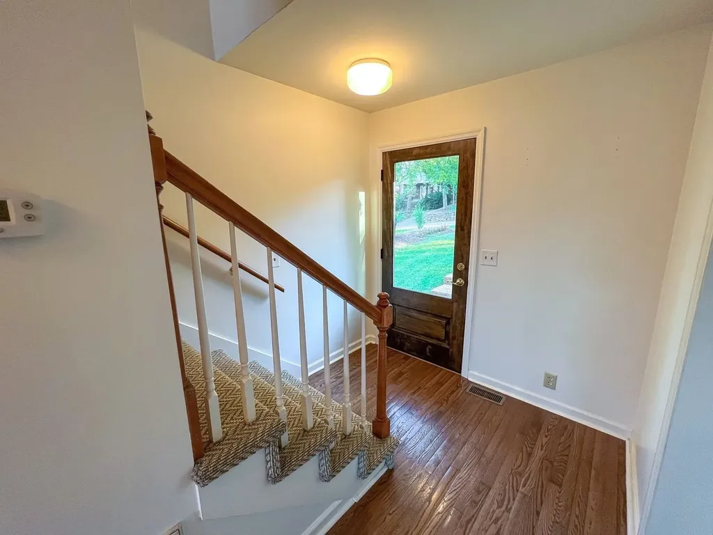 1716B Linden Avenue Nashville TN 37212