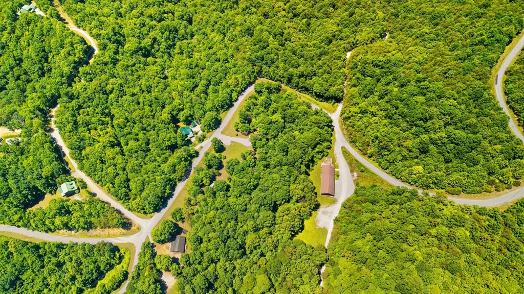 209 Clinch View Road New Tazewell TN 37825