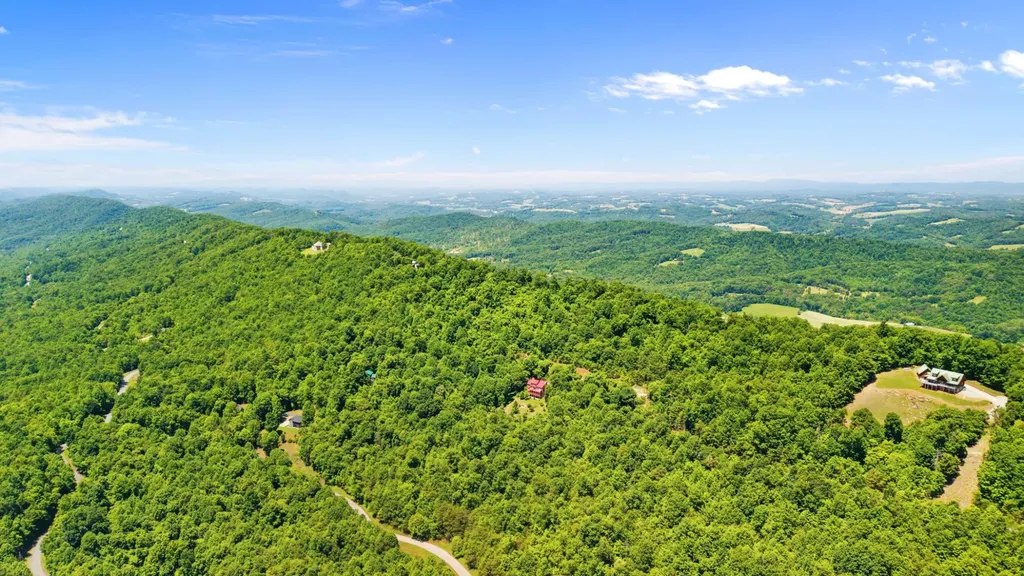 209 Clinch View Road New Tazewell TN 37825
