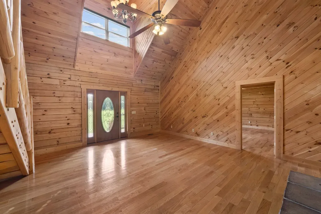 2465 Browns Mill Road Lascassas TN 37085